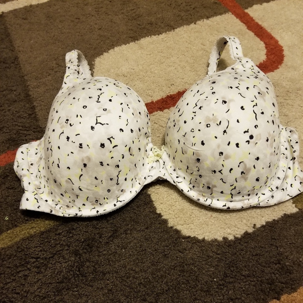 V.S. Bra